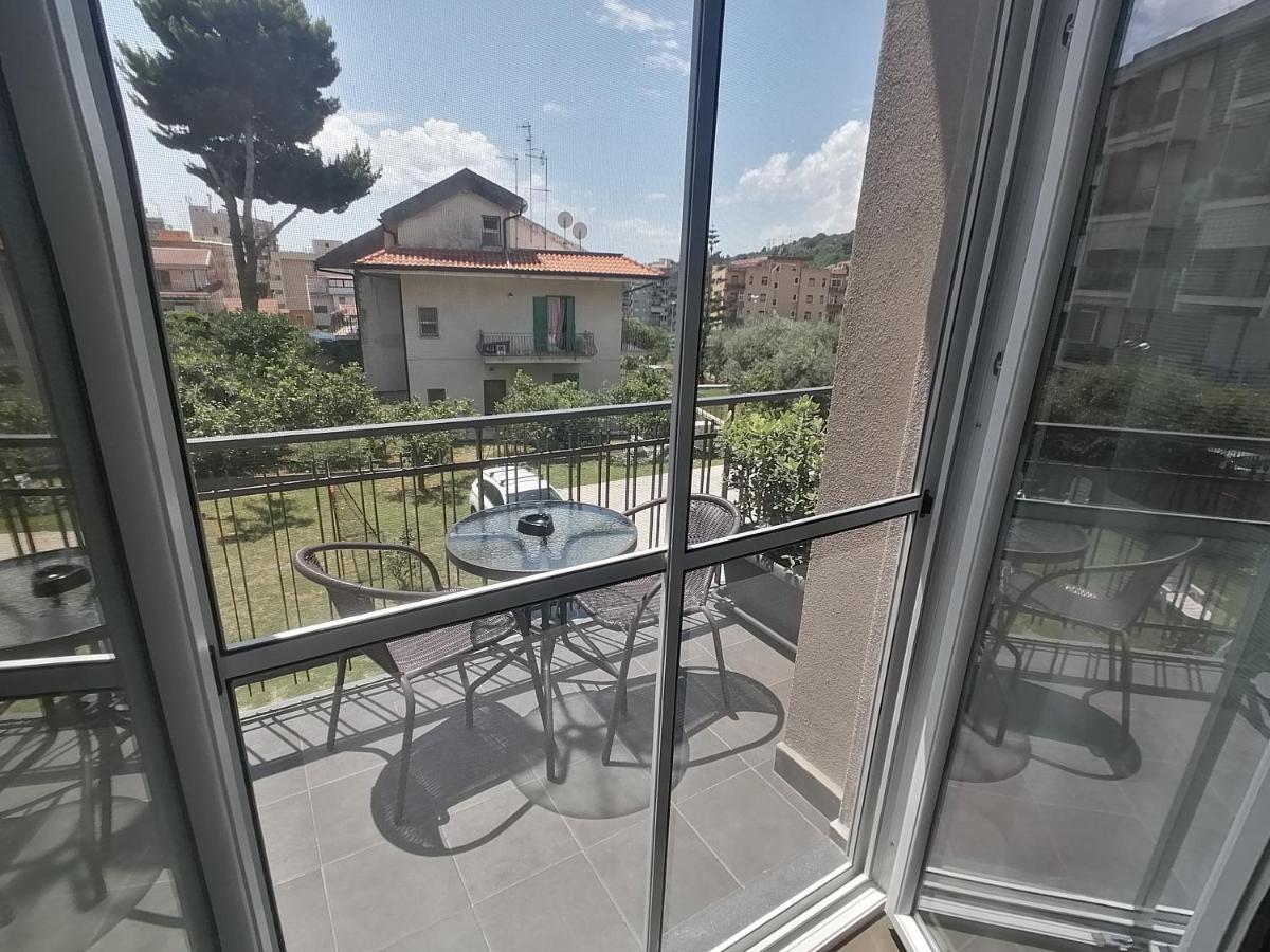 מסינה B&B Villa Agrume מראה חיצוני תמונה